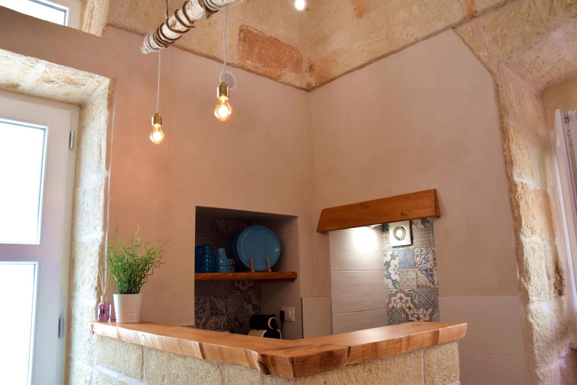 Casa Vacanze "La Maison Du Bonheur" Monopoli Exterior photo